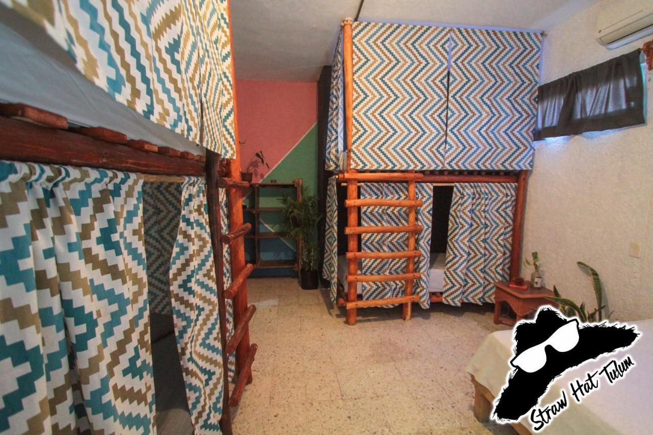 Straw Hat Hostel & Rooftop Bar تولوم المظهر الخارجي الصورة