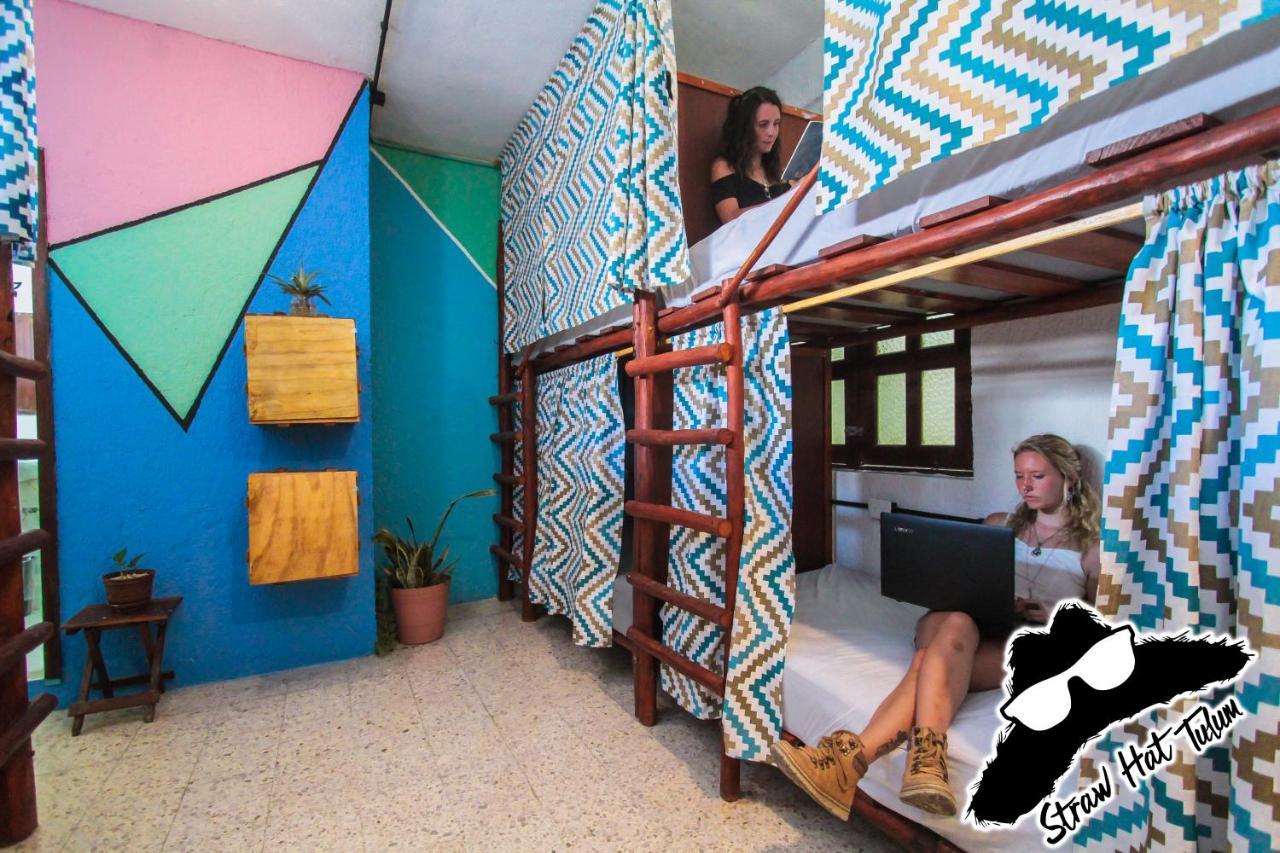 Straw Hat Hostel & Rooftop Bar تولوم المظهر الخارجي الصورة