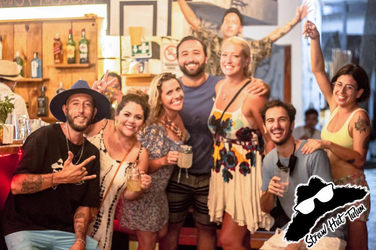 Straw Hat Hostel & Rooftop Bar تولوم المظهر الخارجي الصورة