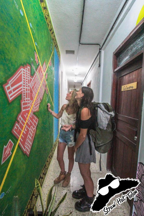 Straw Hat Hostel & Rooftop Bar تولوم المظهر الخارجي الصورة