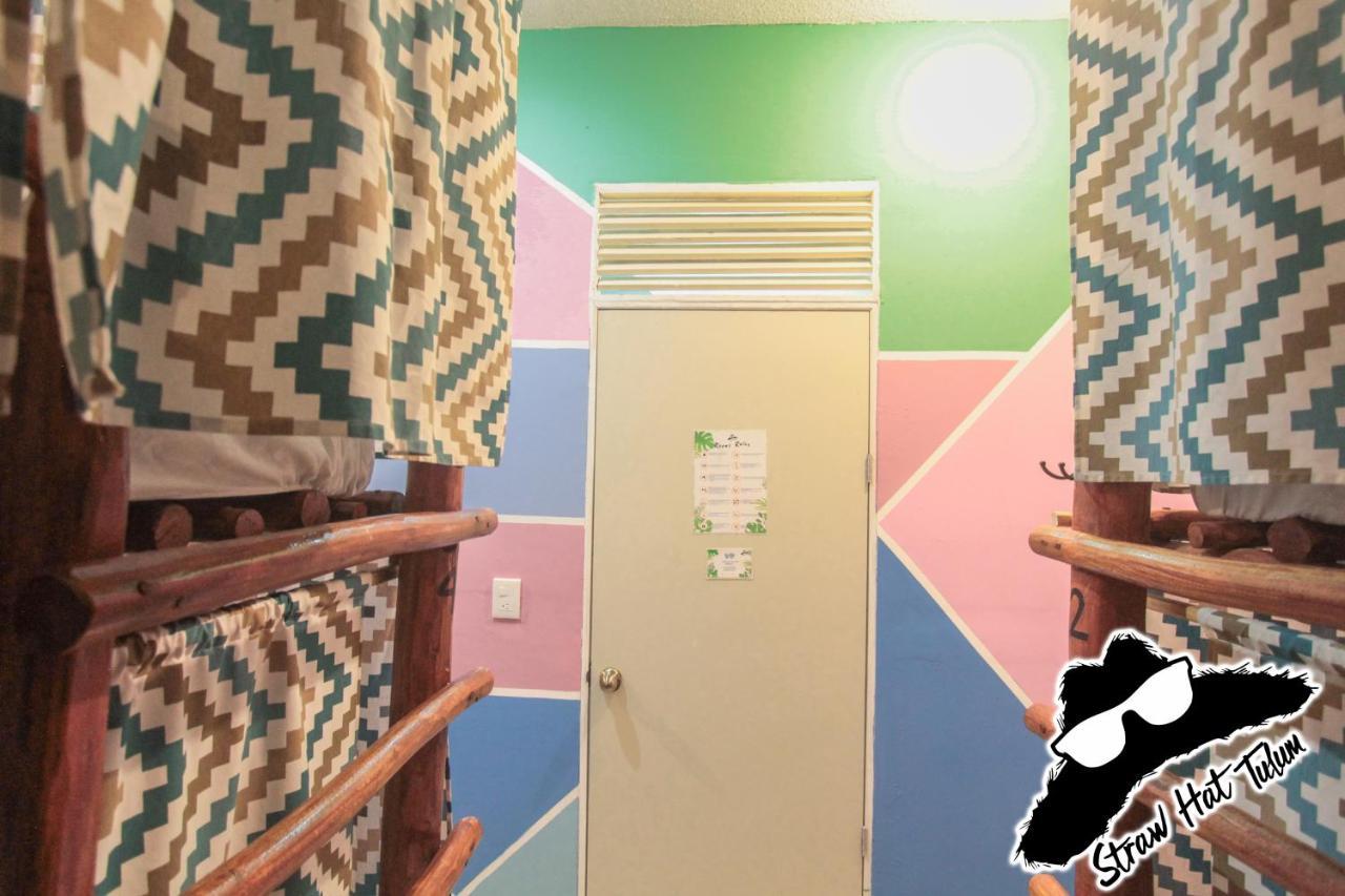 Straw Hat Hostel & Rooftop Bar تولوم المظهر الخارجي الصورة