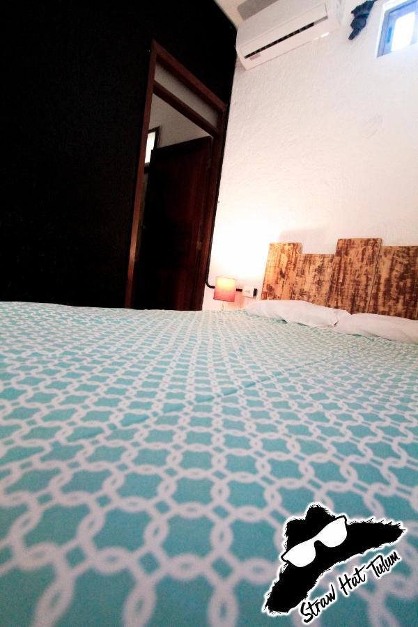 Straw Hat Hostel & Rooftop Bar تولوم المظهر الخارجي الصورة